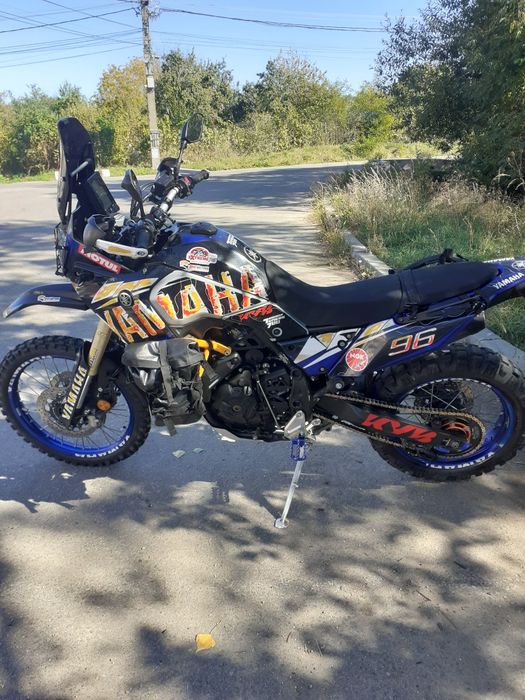 Vând yamaha tenere 700
