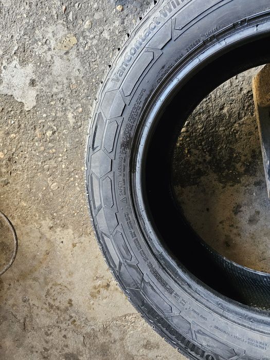 4 anvelope iarna 215 65 16C Continental 2019