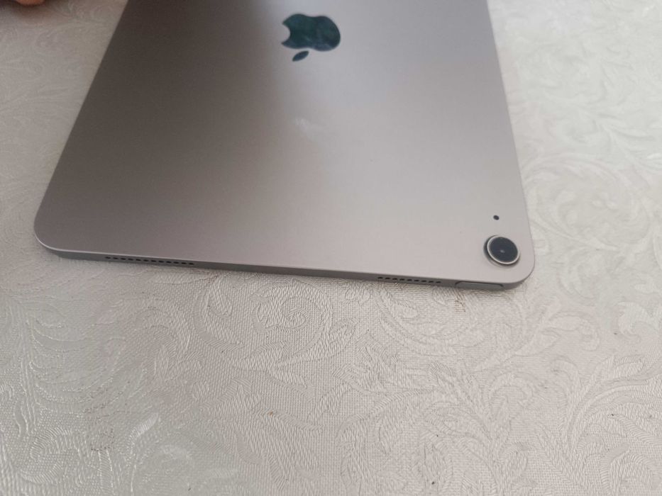 iPad Air 11-inch (M3)