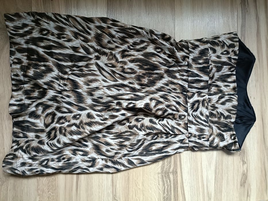 Vând rochii in stare foarte buna