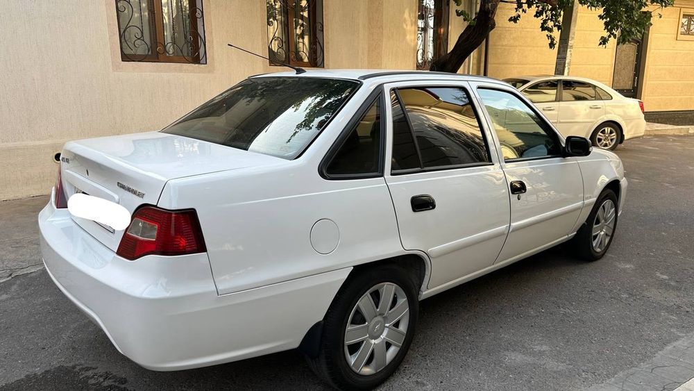 Nexia 2 1:6  2015 metan gaz