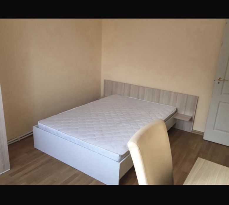 Camere de inchirat