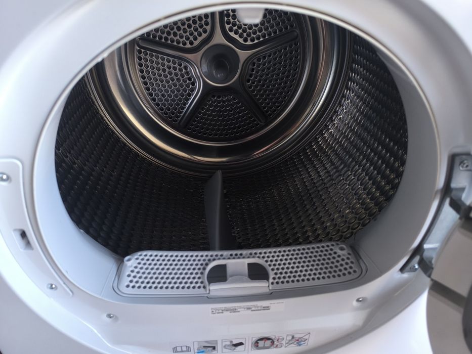 Сушилня Siemens WT45HVA3 - 8 кг. термопомпа клас А+++