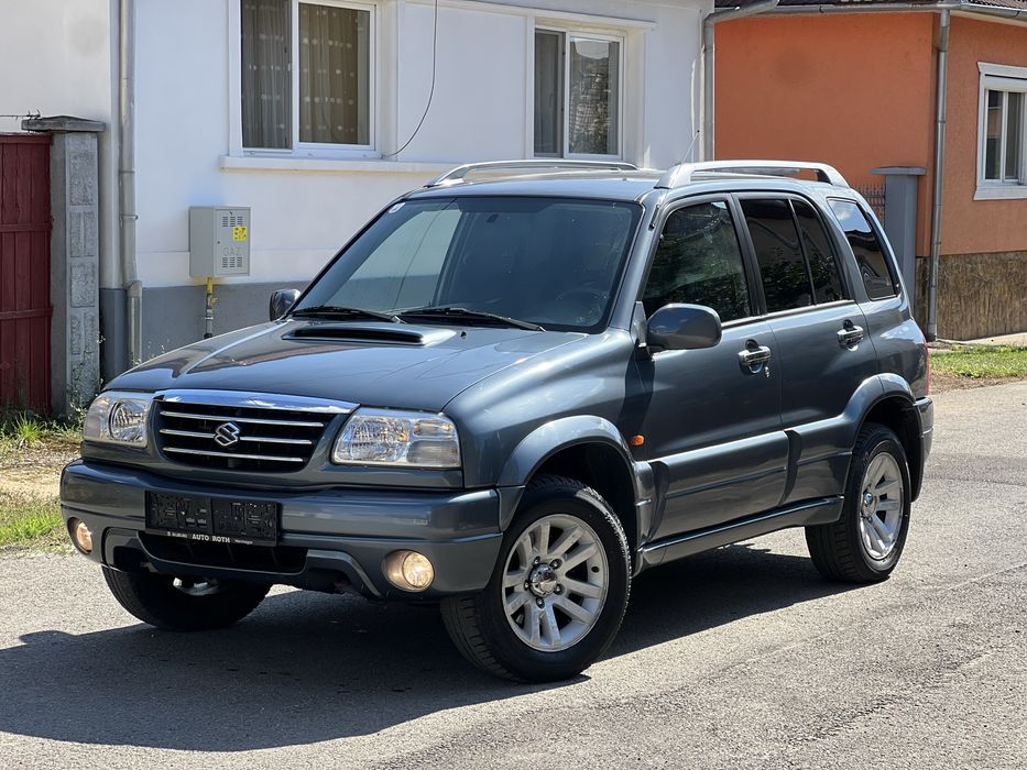 SUZUKI Grand Vitara