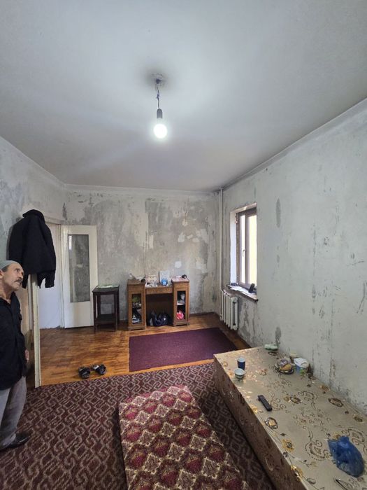 Аренда 2/2/5 Юнусабад 14 квартал 2х комнатная срочно 2хонали 2 чи этаж