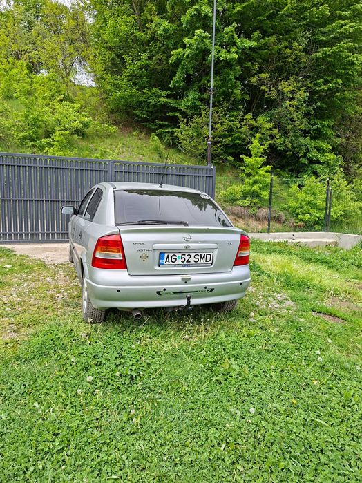 Opel astra 1.6 16 valve an 2001