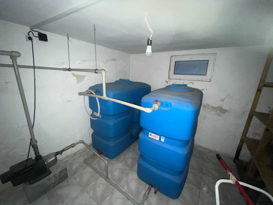 Продава се Къща в Поморие - 650 кв.м за 893 €/кв.м - Снимка #3