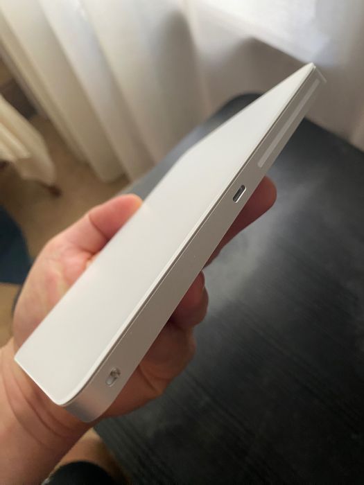 Apple Magic Trackpad 2