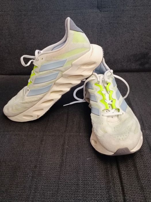 Маратонки Adidas