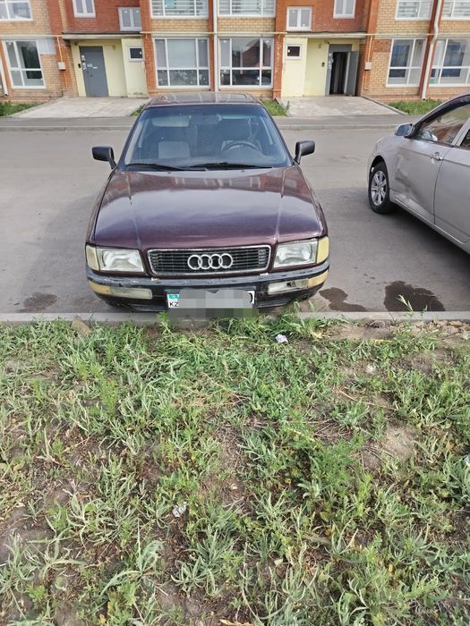 Продам Ауди 90 1.8