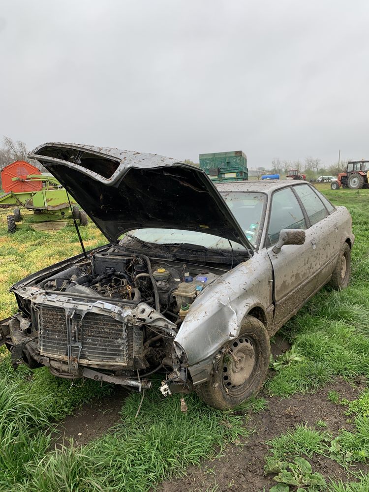 На части Audi 80 b4 гр. Варна Възраждане 4 • OLX.bg