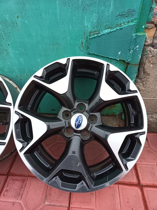 Продам оригинальные диски 4 штуки Subaru XV