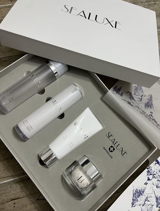 Sealuxe cosmetics