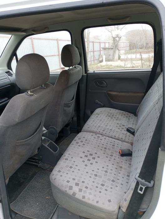 Vând opel agila pentru piese sau fier vechi