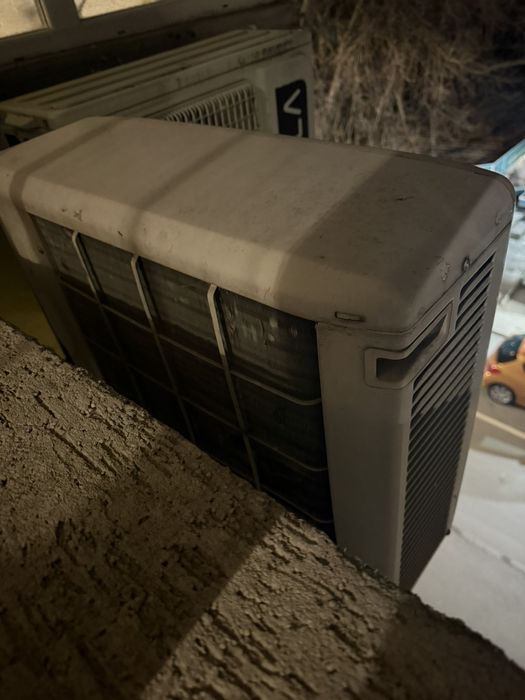 Климатик Фуджитсу работещ.