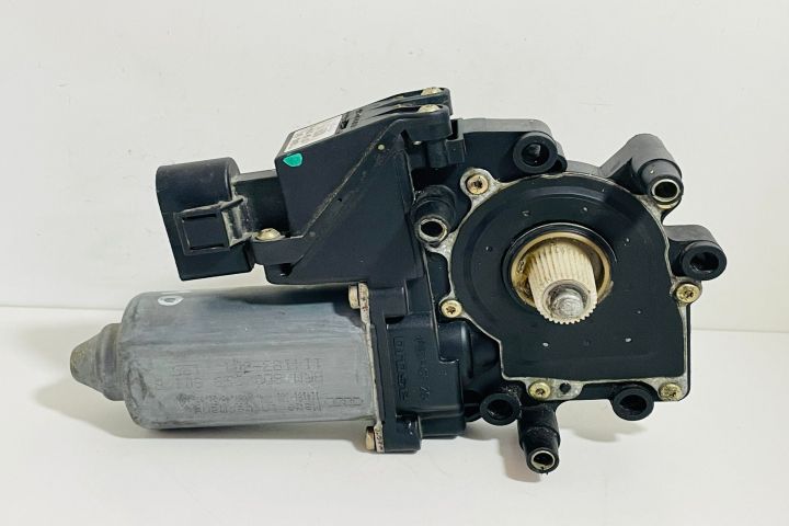 Motoras macara  geam stanga fata 8D0959801B/113846101 Audi A4 B5