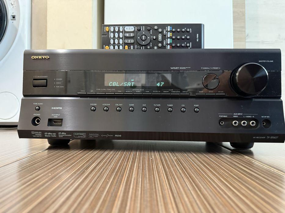 Onkyo TX-SR607 Resiver