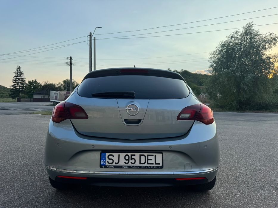 Vand Opel Astra J