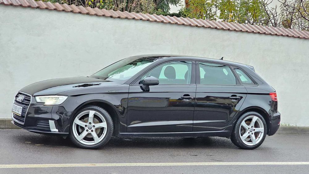 Audi A3 8V Facelift 2018 1.5TSI 150cp S-Tronic Hatchback / Impecabila