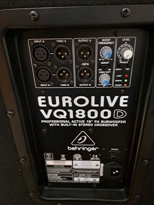 Subwoofer Beringer VQ 1800 D