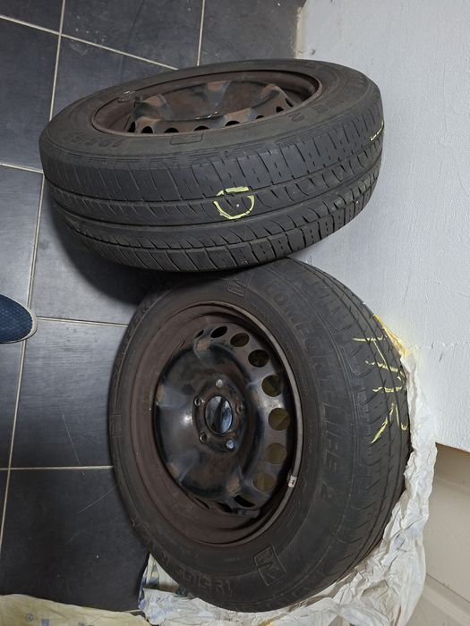 Vand 2 jante Renault Megane