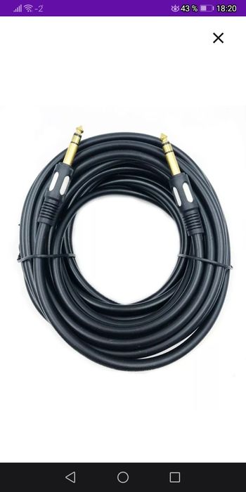 Кабель для соединения профессионального музыкального оборудования