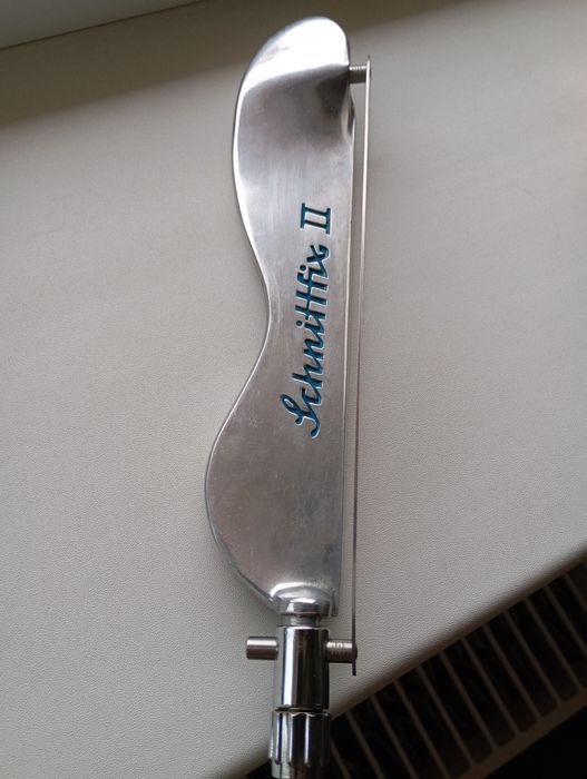 Cuțit feliere Schnittfix ll anii '50