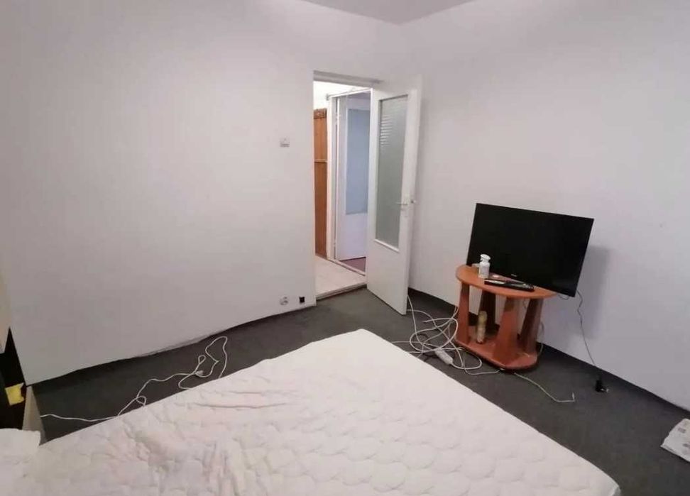 Дава се под наем Многостаен апартамент в Пловдив, Каменица 2 - 100 кв.м за 372.3 € - Снимка #1