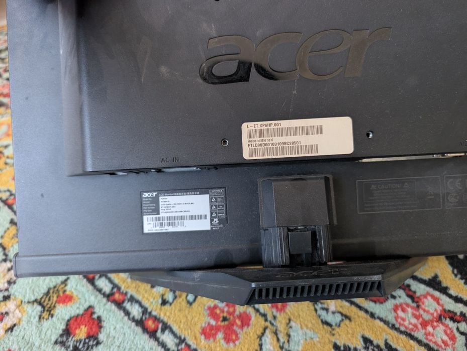 Монитор Acer офисный