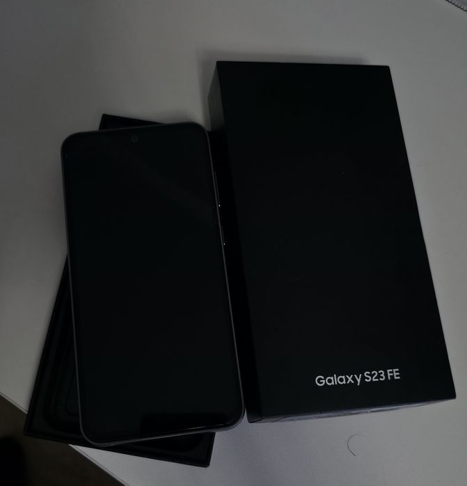 ПРОДАМ SAMSUNG s 23fe 8/256