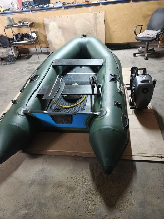 Продам лодку Винтер