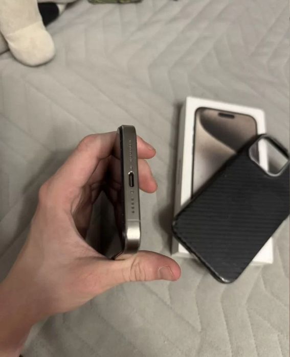 Продам  Iphone 15 Pro Max