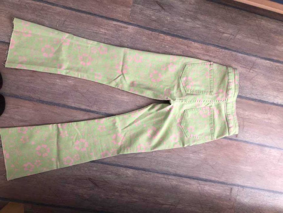 разпродажба на дънки и панталони Зара