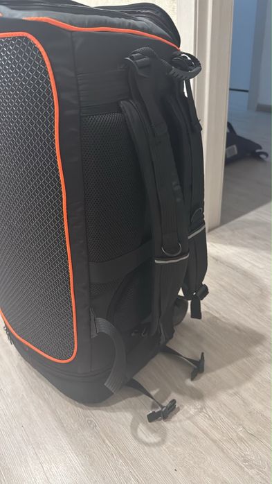 Продам колонку JBL partybox 320
