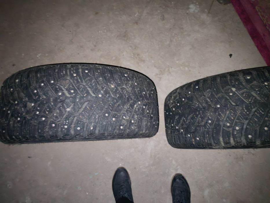 Продам зимние шины