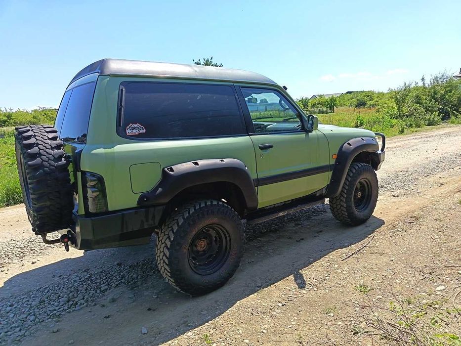 Nissan Patrol Y61 autoutilitara