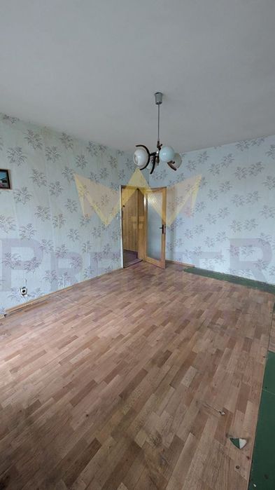 Продава се Тристаен апартамент в Варна, Младост 2 - 70 кв.м за 1900 €/кв.м - Снимка #1
