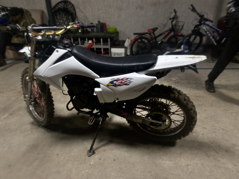 Продам эндуро на хаду