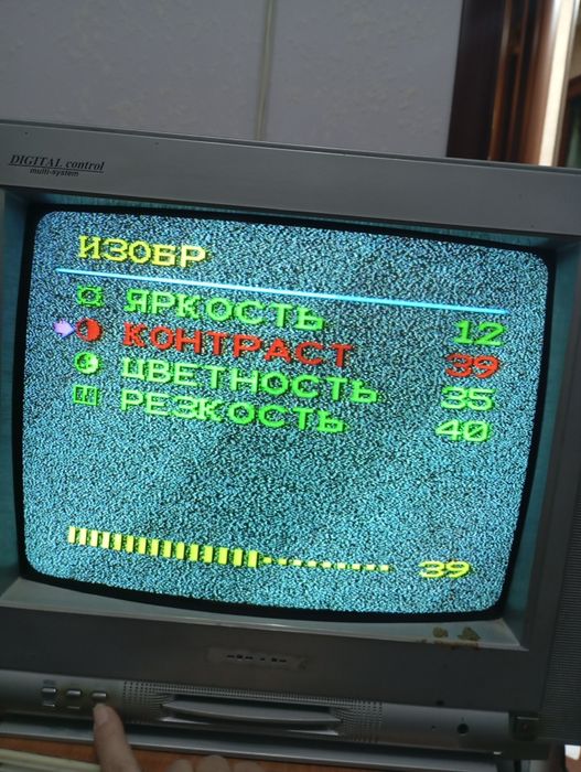 Телевизор цветной SONY