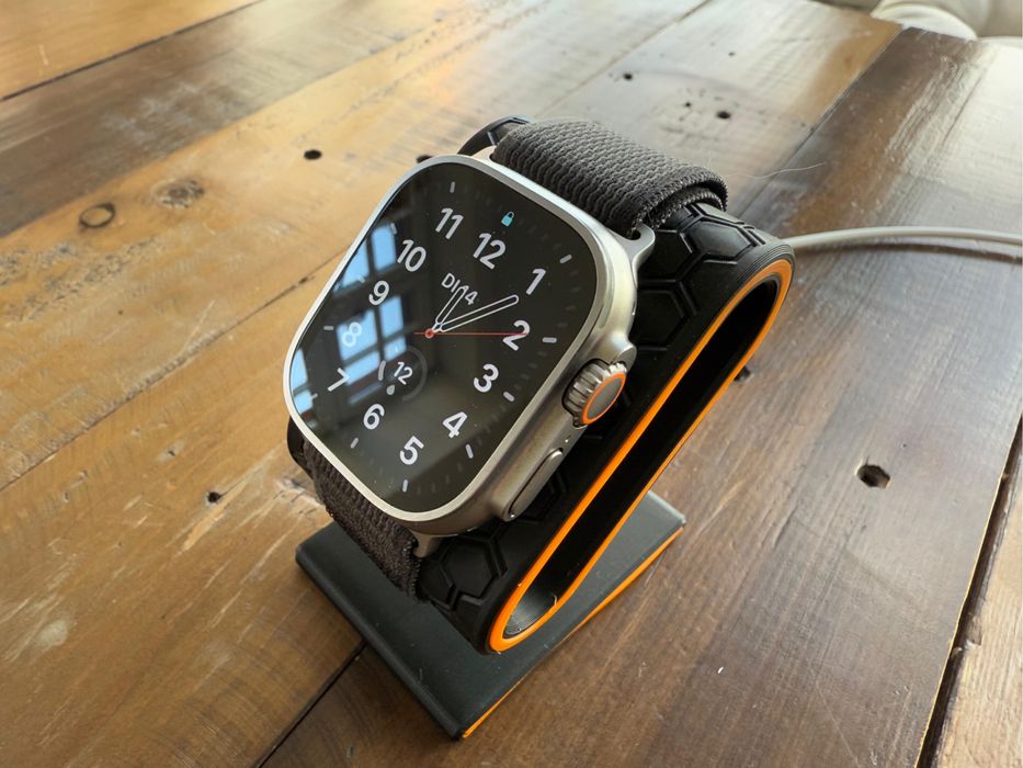 Стойка за Apple Watch