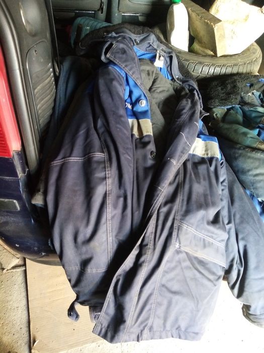 Продам    куртки рабочие