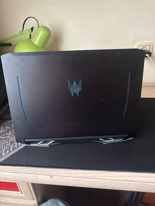 Acer predator , UK dan olingan