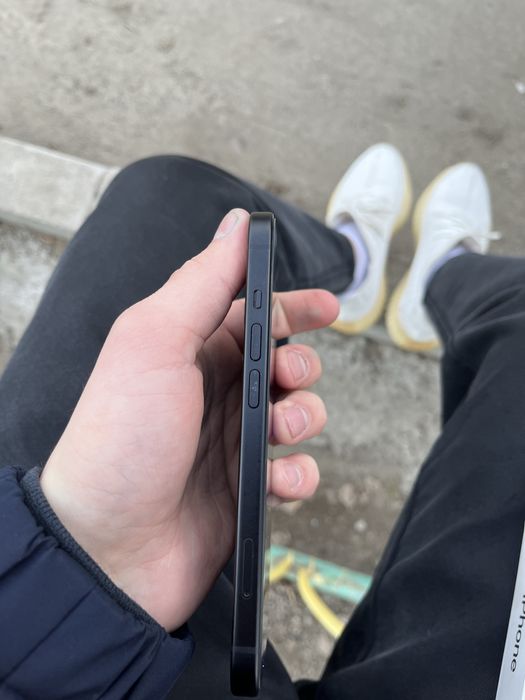 Продам iphone 15 айфон