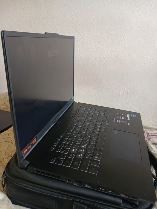 Asus TUF F17 FX707VV
