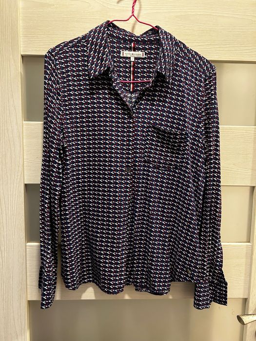 Дамска риза Tommy Hilfiger с геометричен мотив - Размер US 8 (M/L)