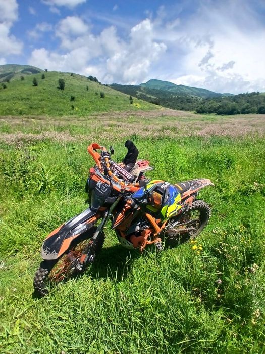 Продам Zuumav k5