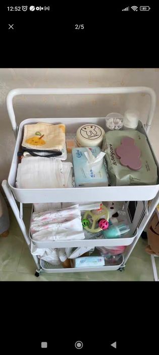 Железная тележка помощница на колёсиках