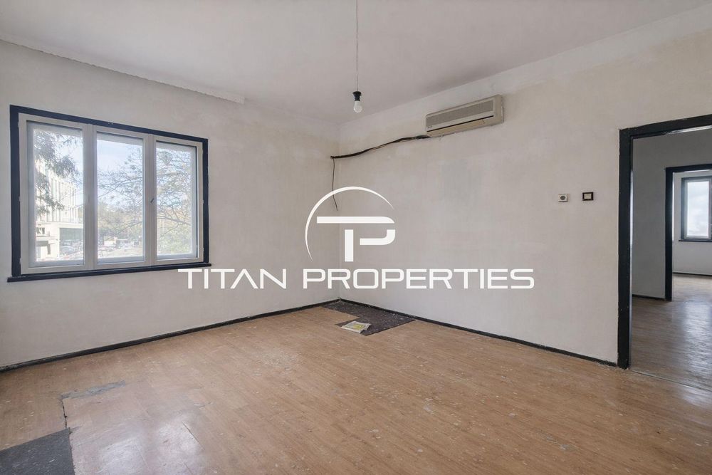 Продава се Етаж от къща в Пловдив, Център - 158 кв.м за 1850 €/кв.м - Снимка #2