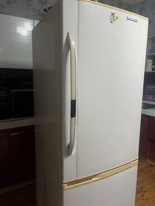 холодильник Panasonic