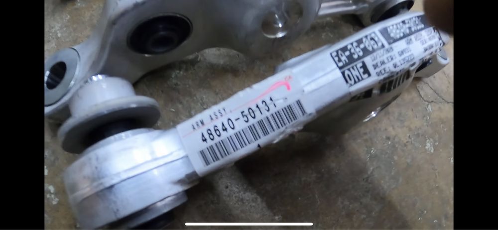 Lexus LS 600h окачване